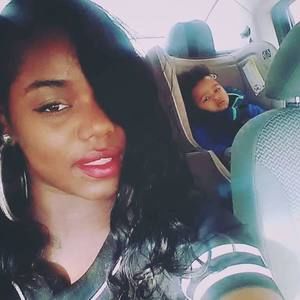 Meet your Posher, Christina